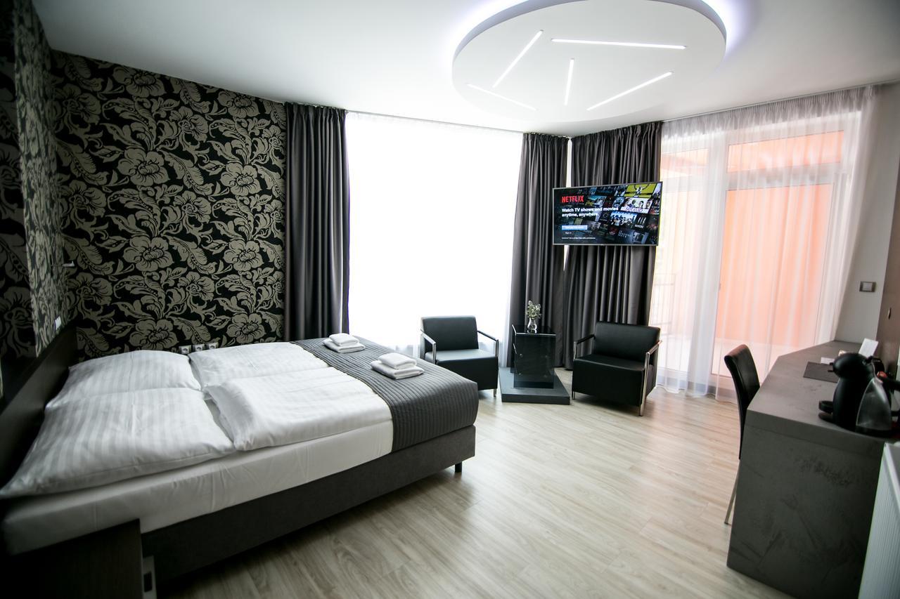 Hotel U Kostela Modřice Kültér fotó
